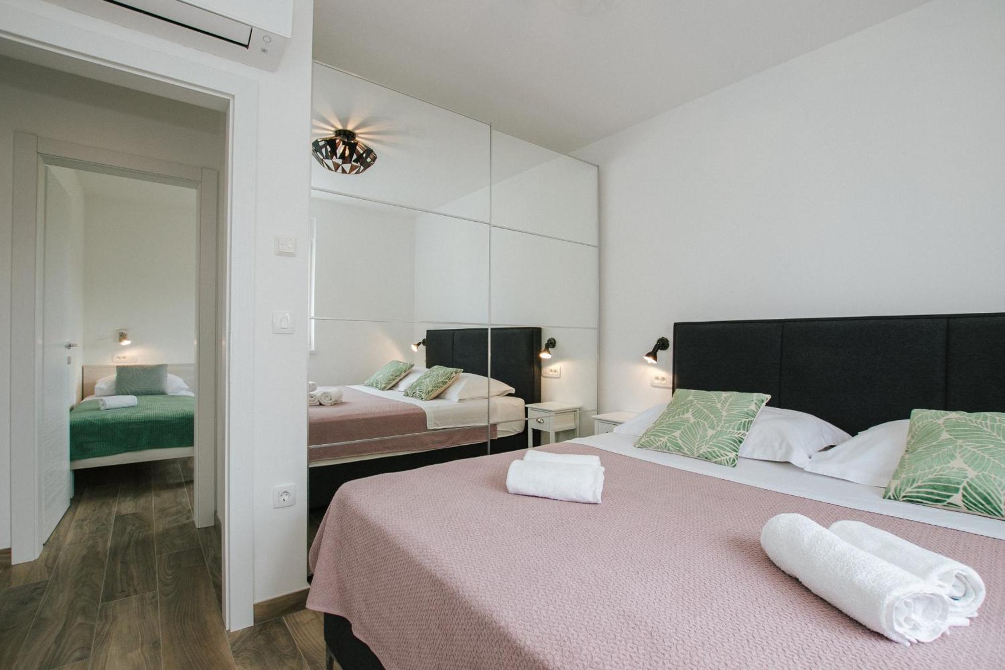 Luxury Apartments Marija Trogir Quarto foto